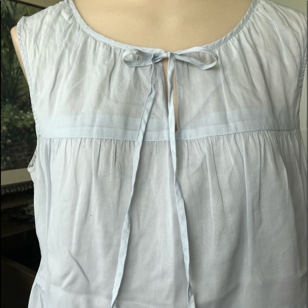 Talbots Ruffled Light Blue Sleeveless Blouse Med